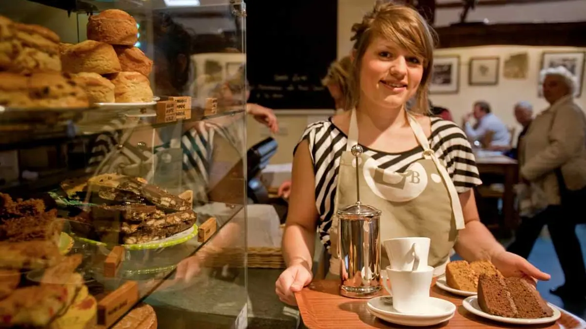 Low Sizergh Barn Café – cake shop in Sedgwick, Kendal